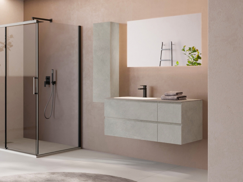 Bagno Sospeso con Specchiera e Pensile a Colonna 06