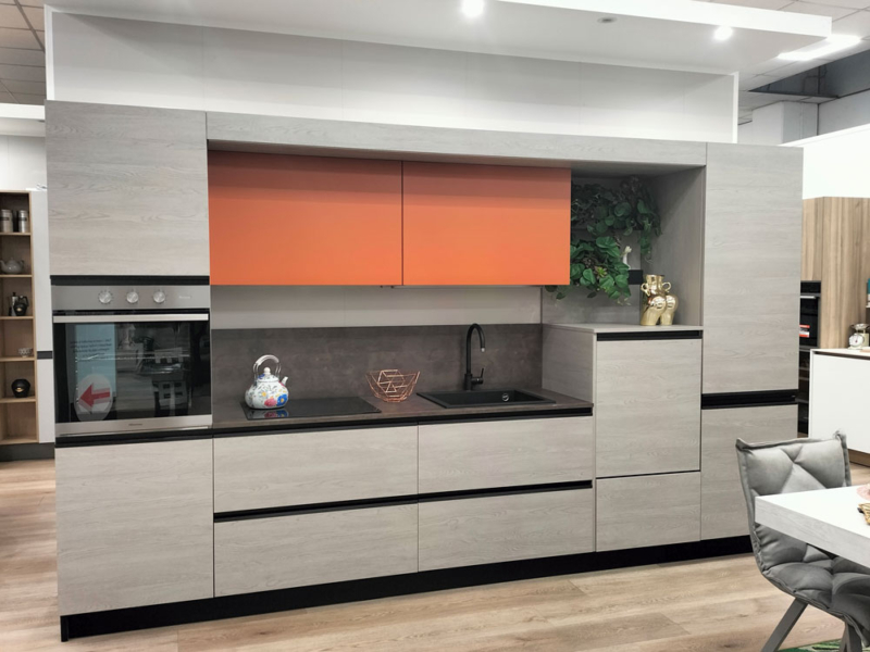 Cucina Lineare Rovere Gessato e Mattone