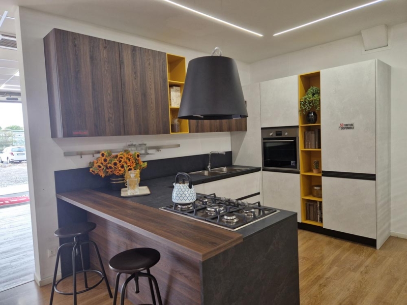 Cucina Angolare con Gola e Penisola