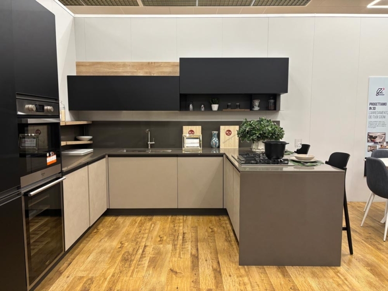 Cucina Angolare Penisola