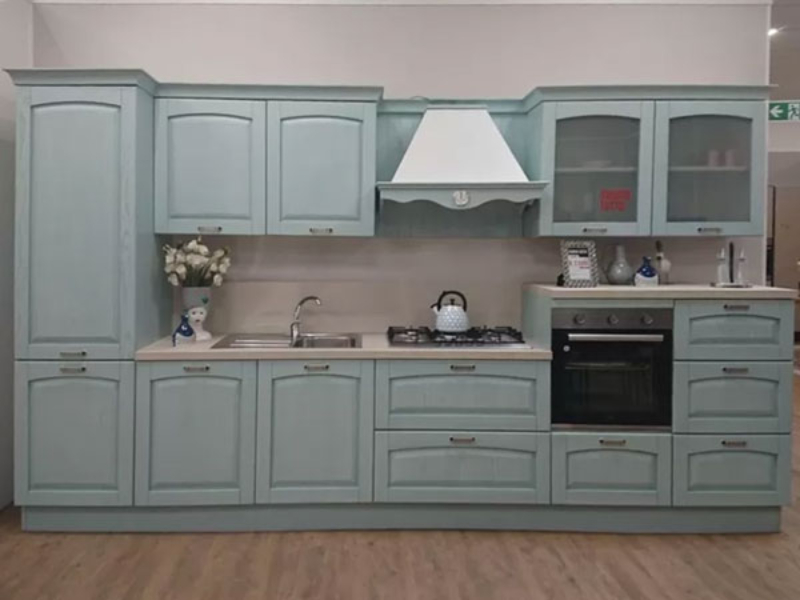 Cucina in Stile Classico in Finitura Legno Avio