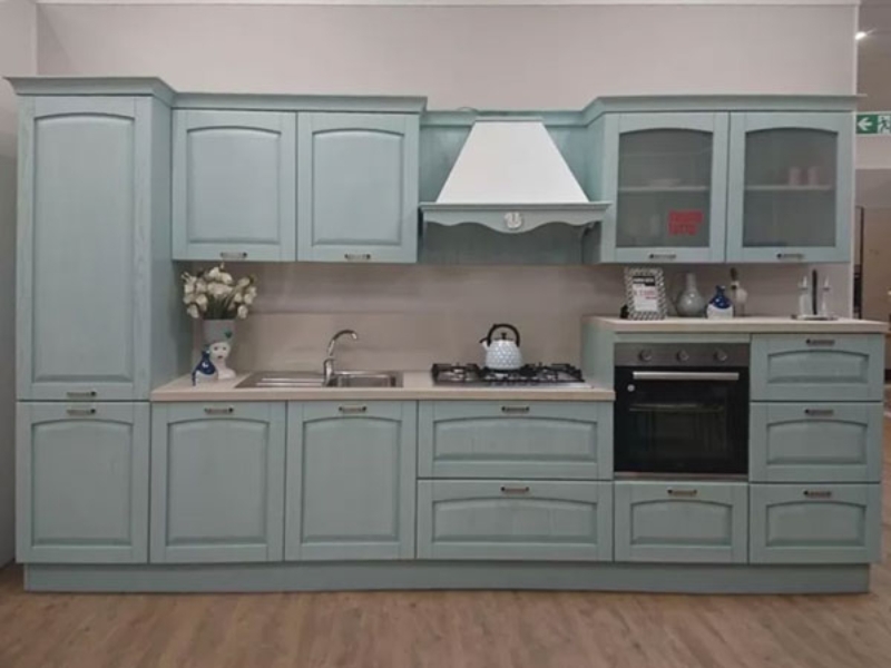 Cucina in Stile Classico in Finitura Legno Avio