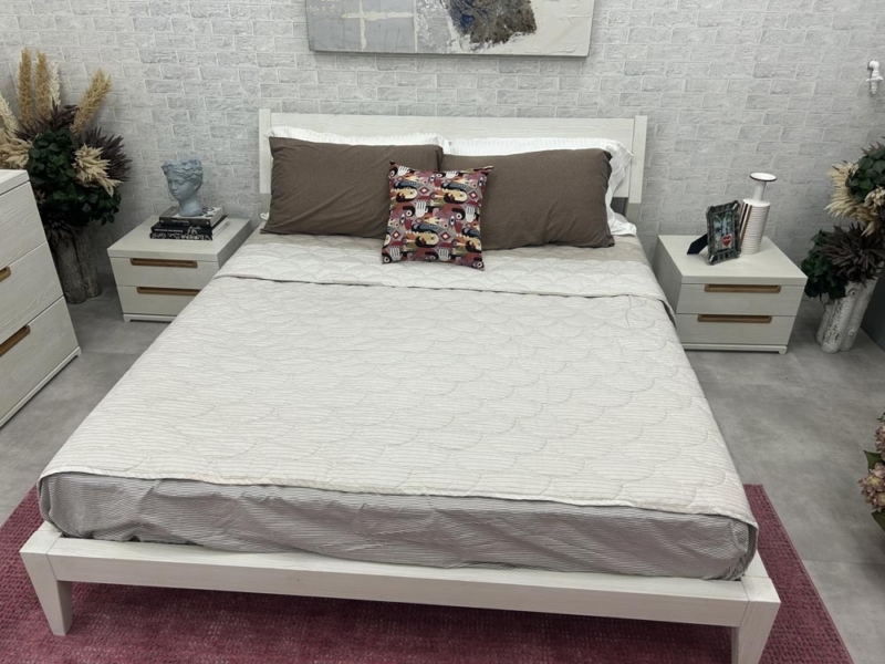 Camera da Letto Matrimoniale con Armadio 6 Ante