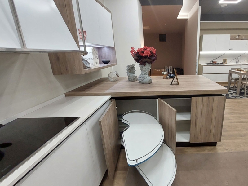 Cucina Angolare Moderna con Gola Plana