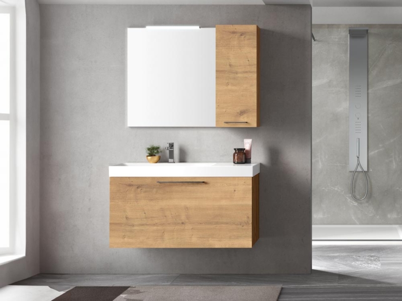 Bagno con Base Sospesa, Pensile e Specchiera 05